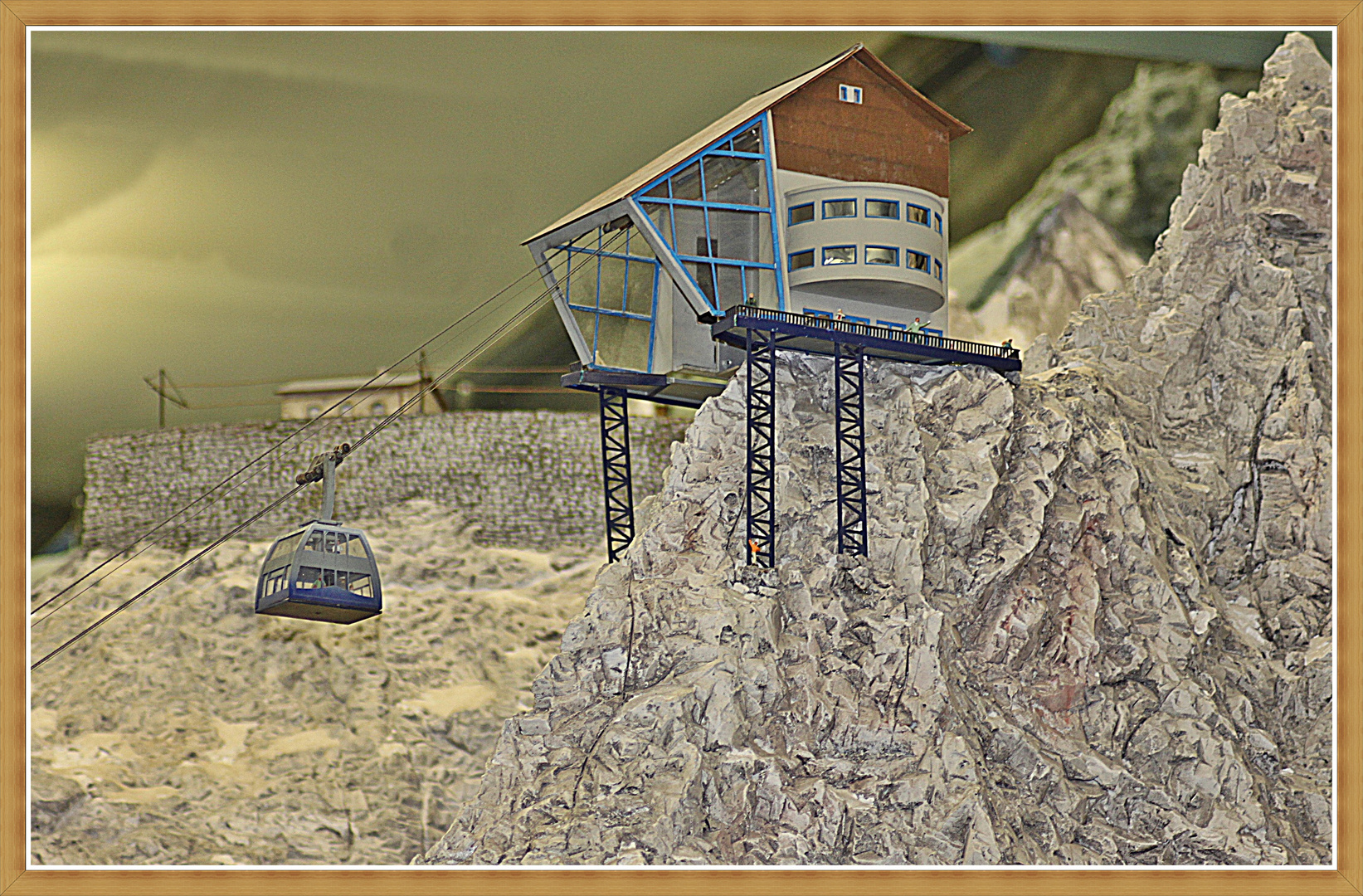 Seilbahn auch im Miniland