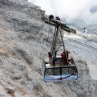 Seilbahn und luftige Höhe