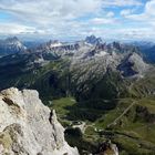 Seilbahnfahrt am Passo di Falzarego mit tollem Panorama