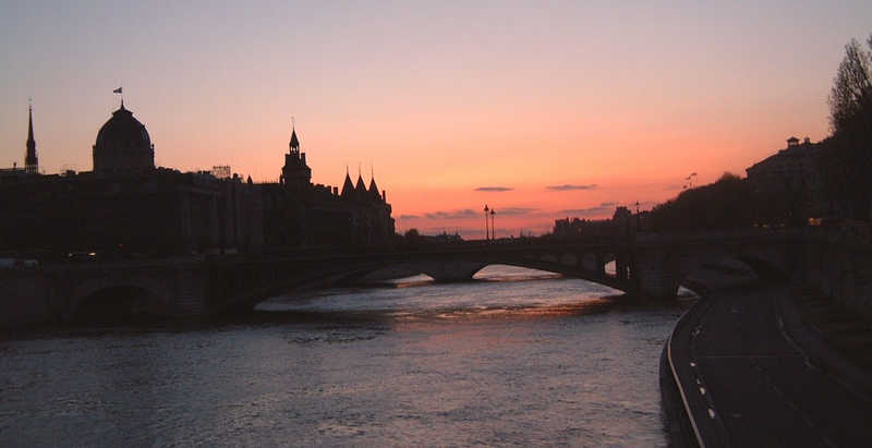 Seine am Abend