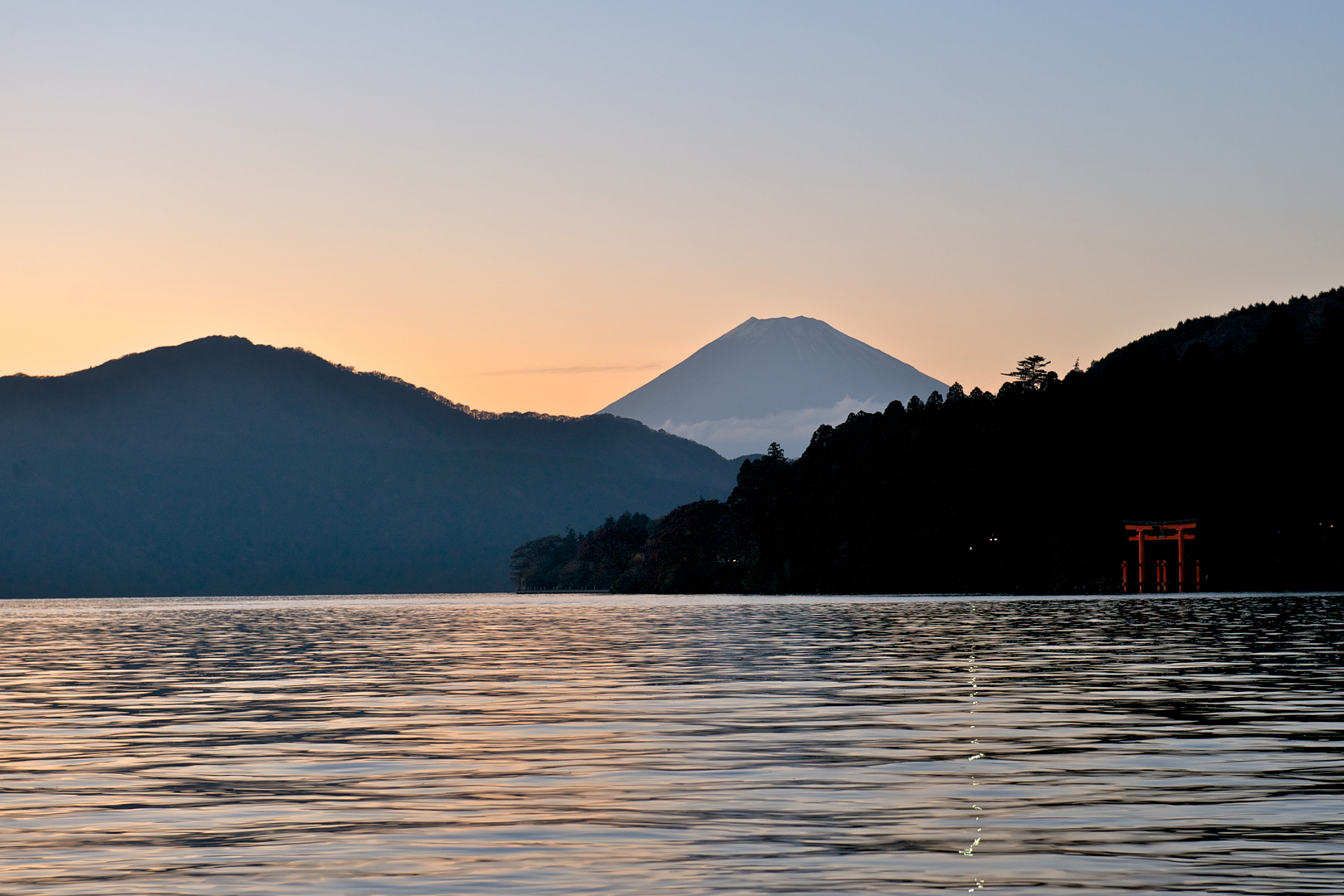 Seine Majestät, der Fuji.....