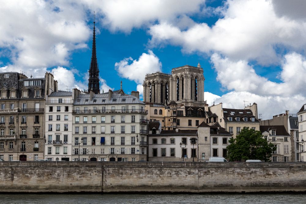 Seine-Tour (Quai Saint-Bernard)