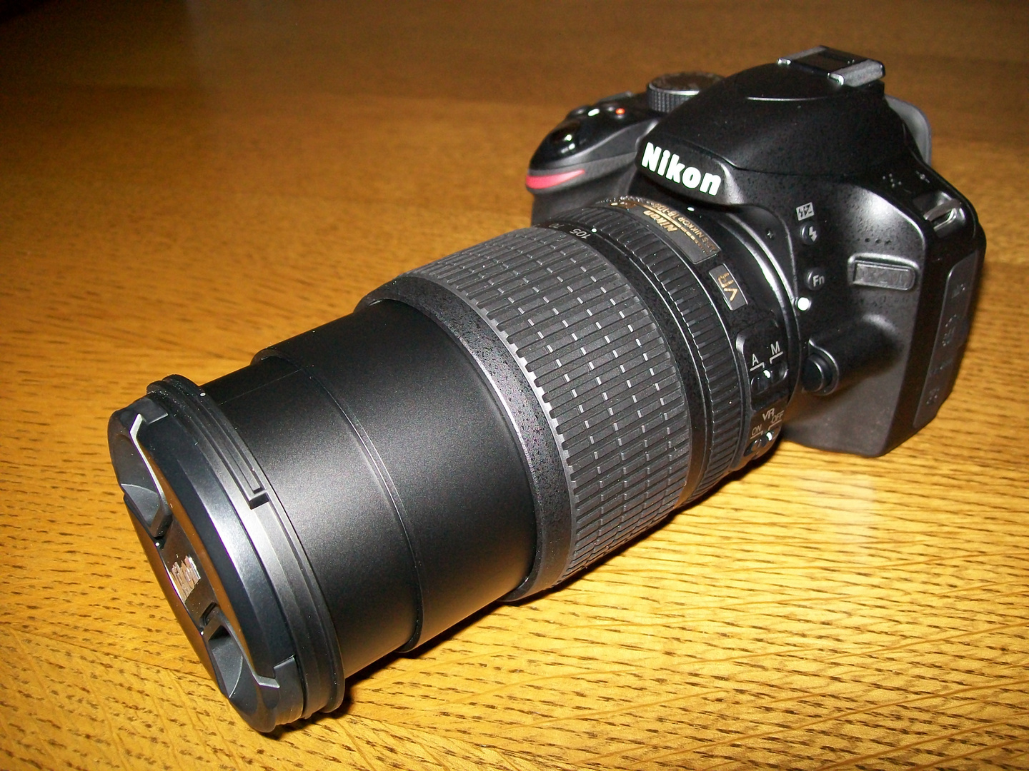 Seit Gestern meine NEUE : Eine Nikon D 3200 ......... FREUDE !