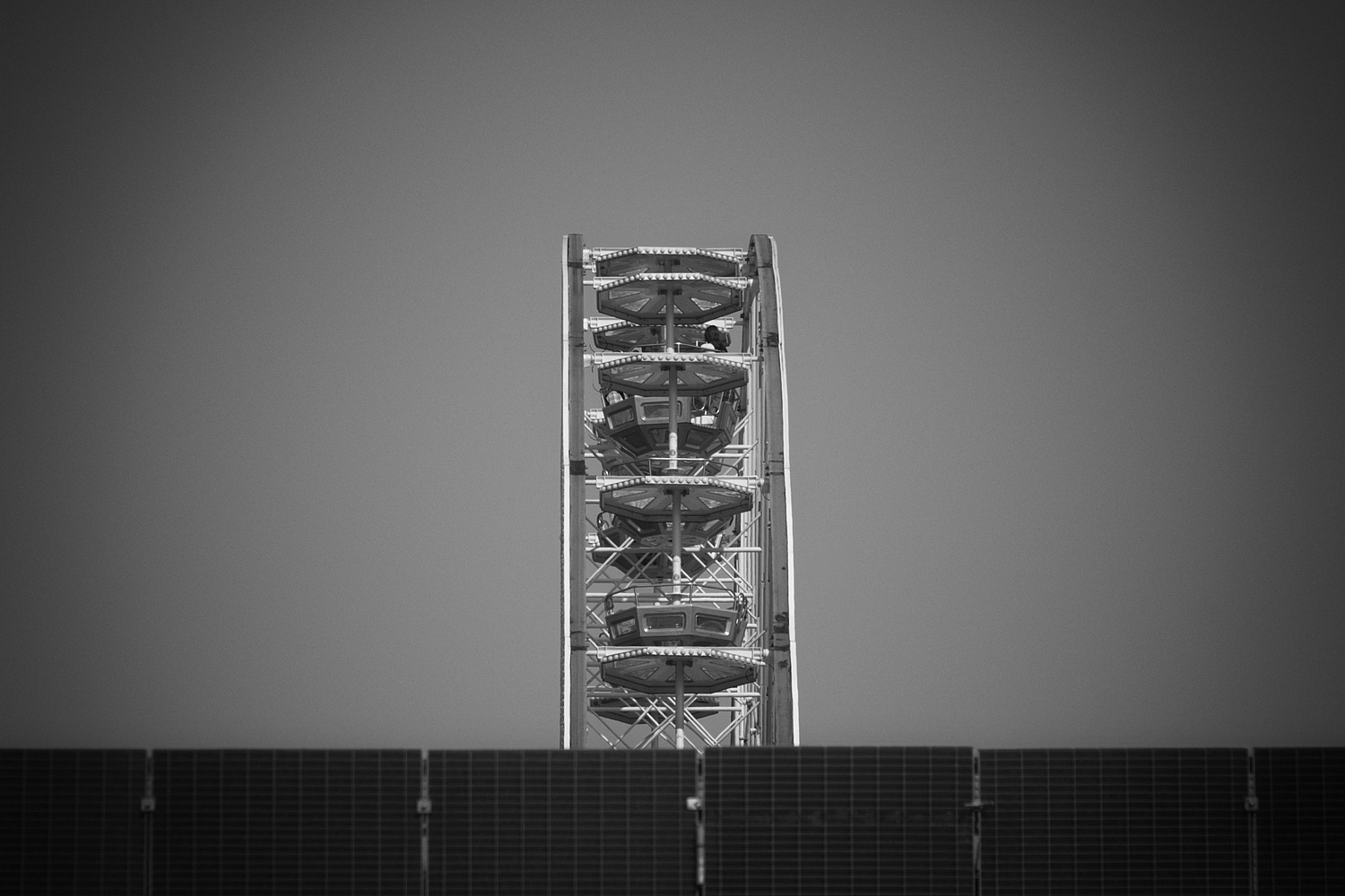 Seitenansicht Riesenrad Köln