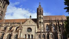 Seitenansicht vom Münster