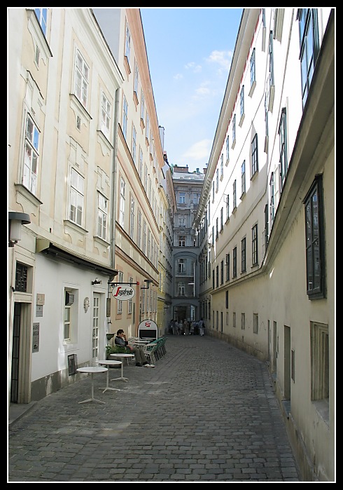 Seitengasse in Wien (Auf stillen Wegen 2)