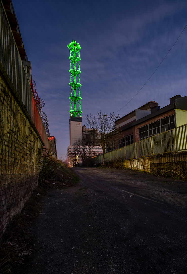 Seitengasse / Stadtwerketurm