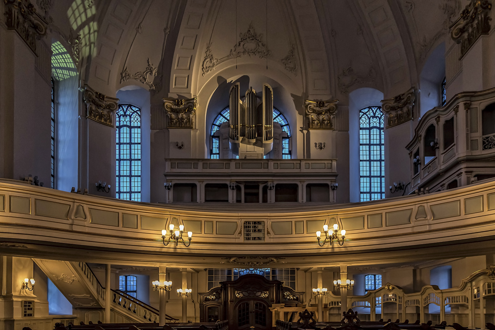 Seitenportal im Hamburger Michel