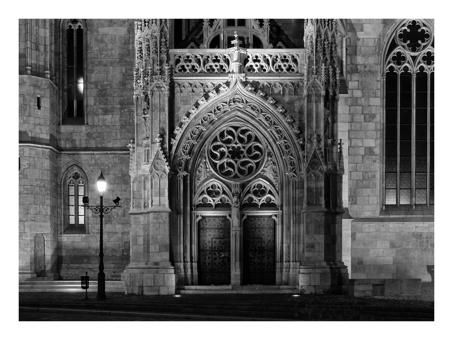 Seitenportal Matthiaskirche Budapest