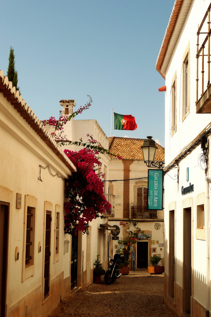 Seitenstraße in Loulé / Algarve / Portugal