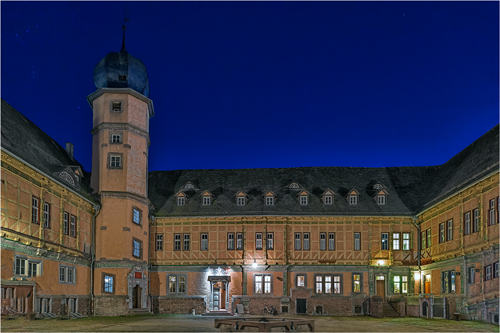 Seitenwechsel im Schloss Bevern