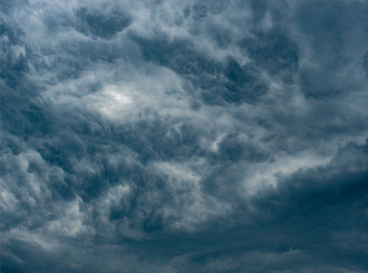 selbst so eine wolkenstimmung...