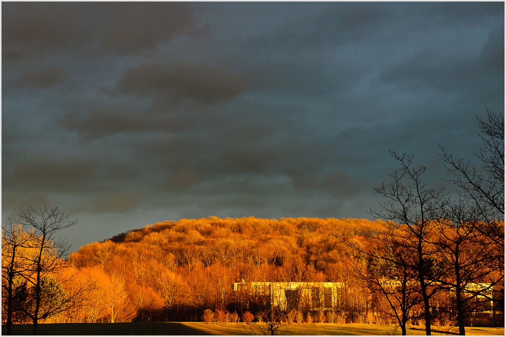 Selektive Sonneneinstrahlung zum Sonnenuntergang