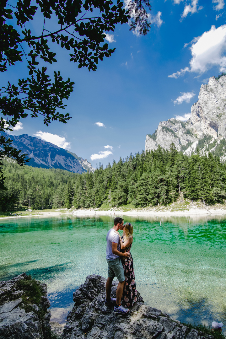 Selfie am grünen See 