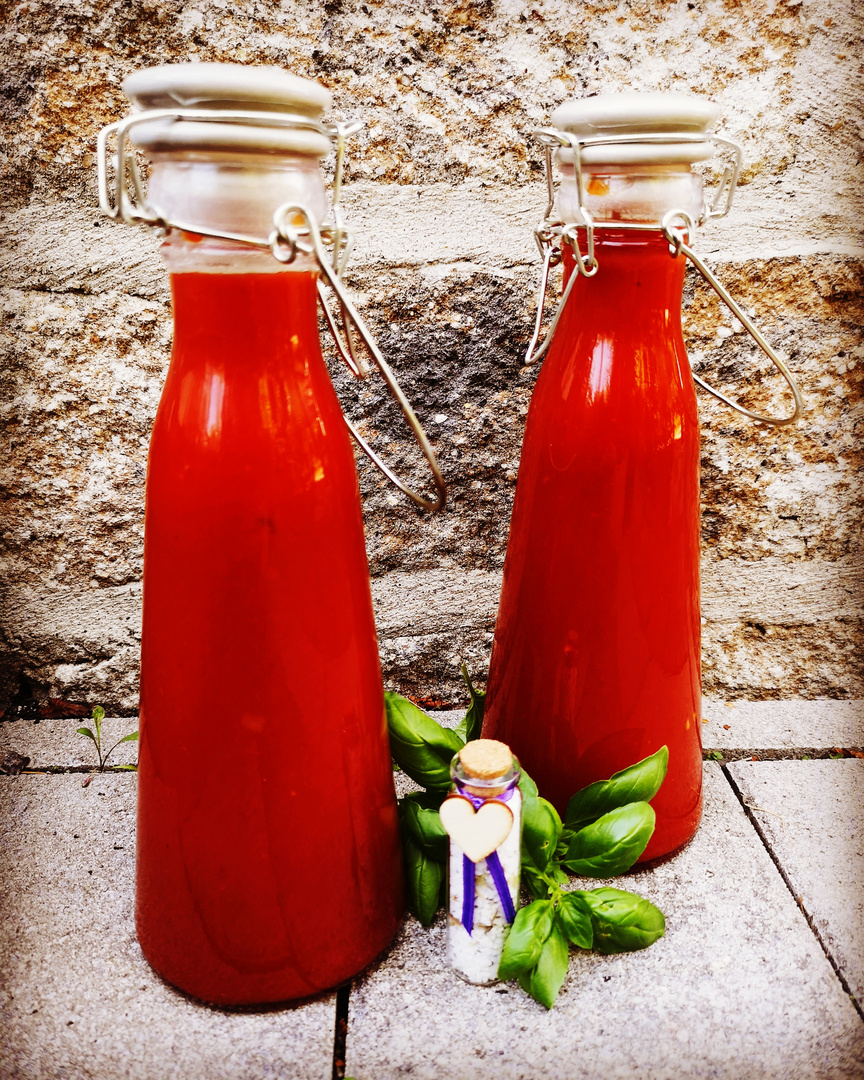 Selfmade Ketchup