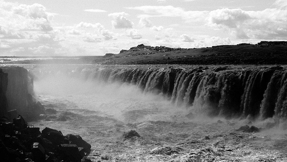 Selfoss upstream Dettifoss (Island)