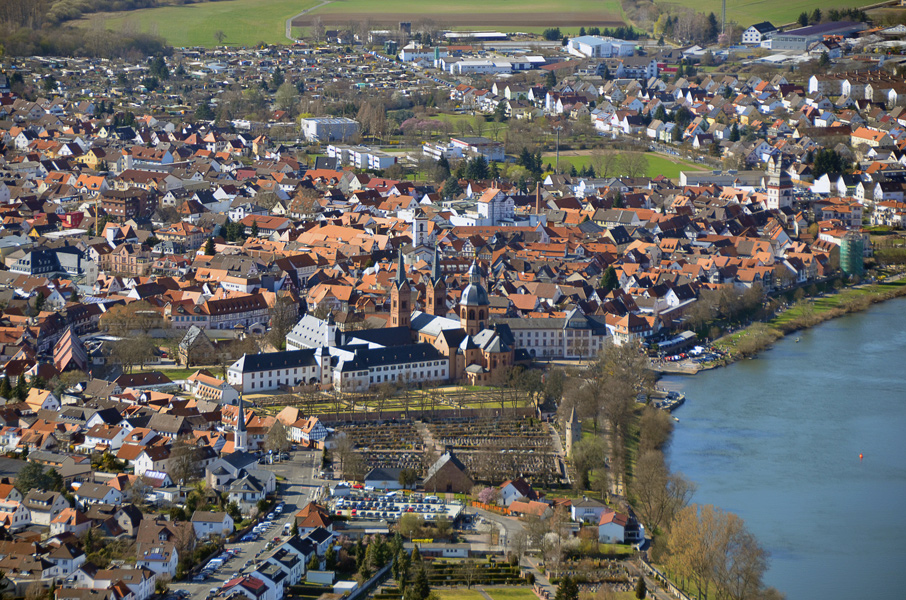 Seligenstadt aus der Luft