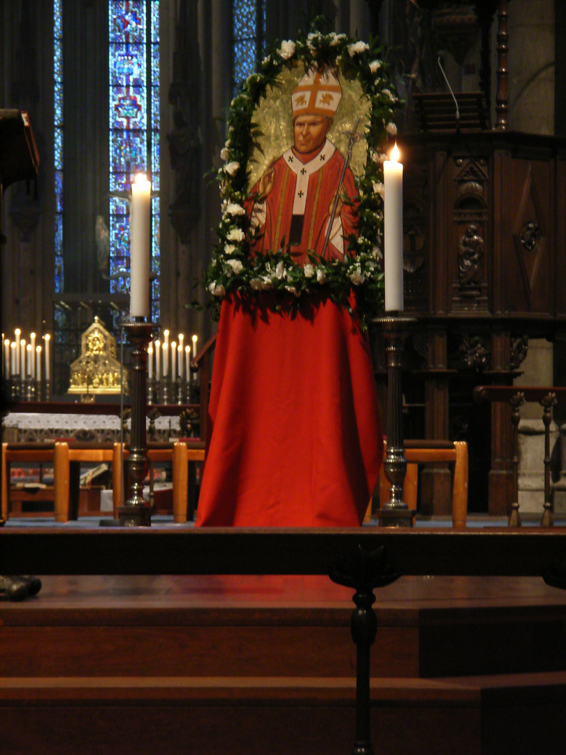 Seliger Papst Johannes-Paul II. im Kölner Dom