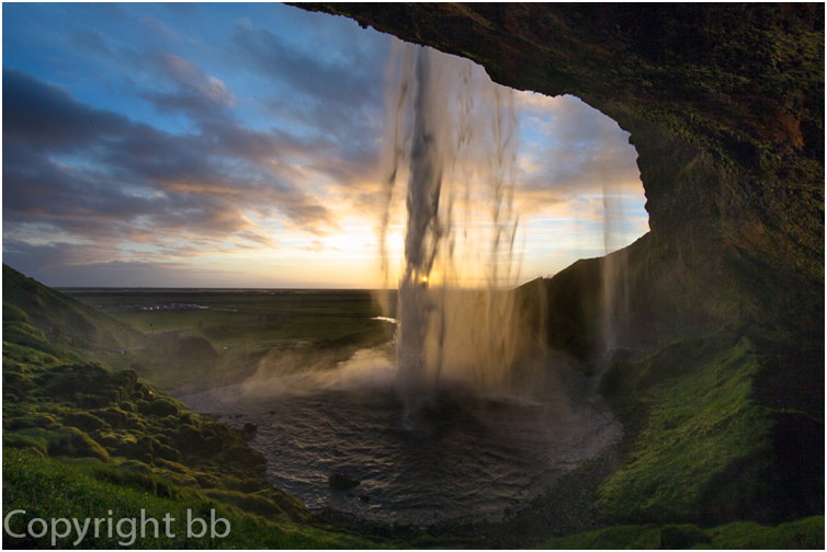 Seljalandsfoss 2