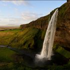 //Seljalandsfoss