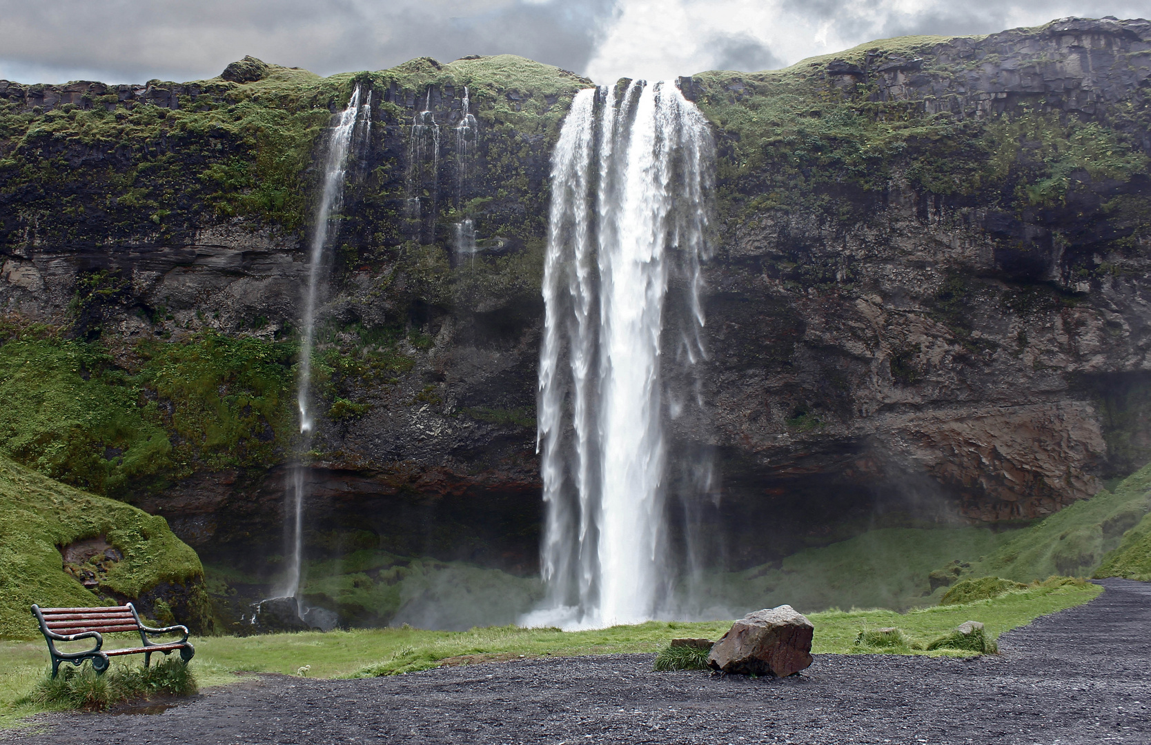 Seljalandsfoss II