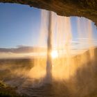 Seljalandsfoss im letzten Licht