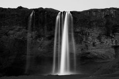 .Seljalandsfoss.bei.Nacht.