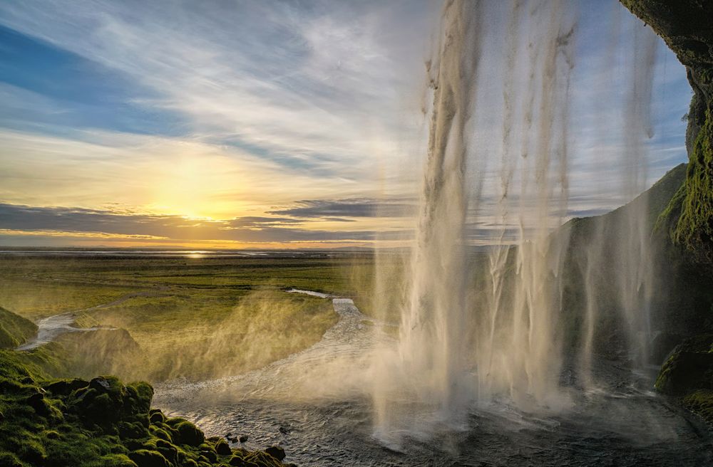 Seljandsfoss am Abend