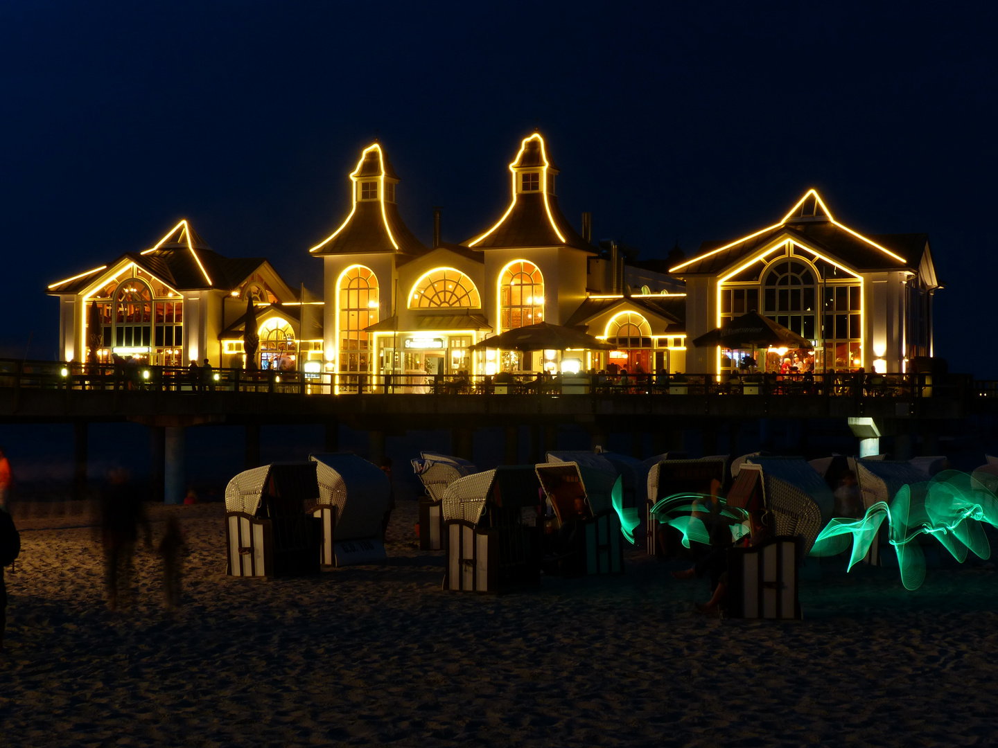 Sellin Seebrücke bei Nacht