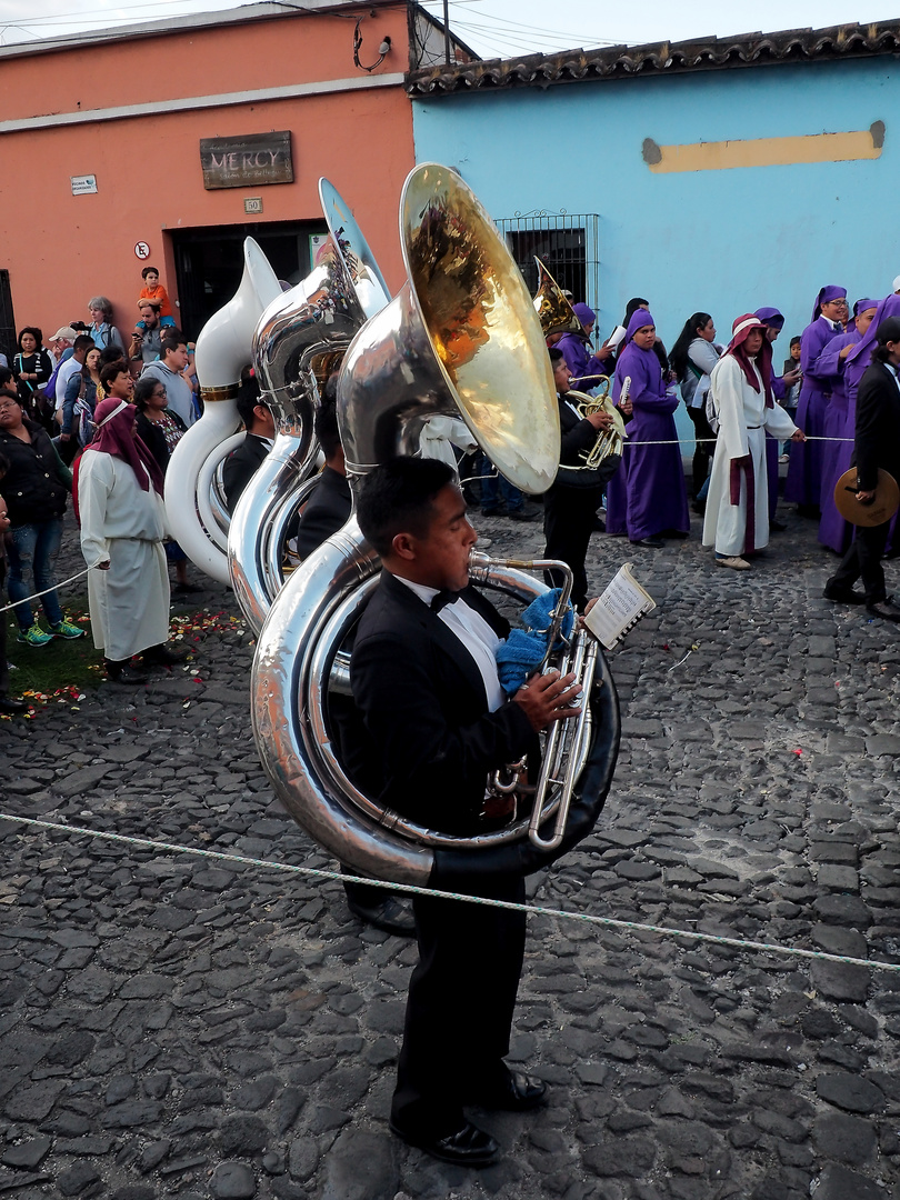 Semana Santa en La Antigua, Guatemala (6/10)