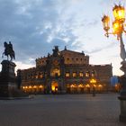 Semper Oper in der Abenddämmerung