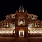 Semperoper (1838-41 erbaut)