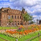 ++ Semperoper, bearbeitet ++