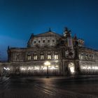 Semperoper bei Nacht. (HDR)