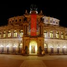 Semperoper bei Nacht März 2011