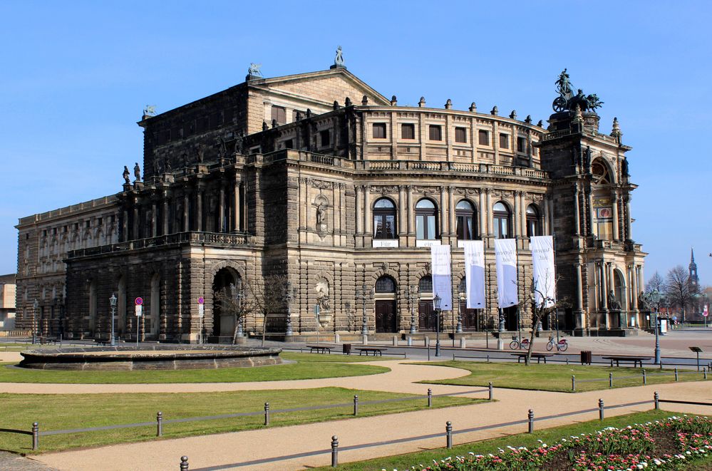 Semperoper Dresden ...