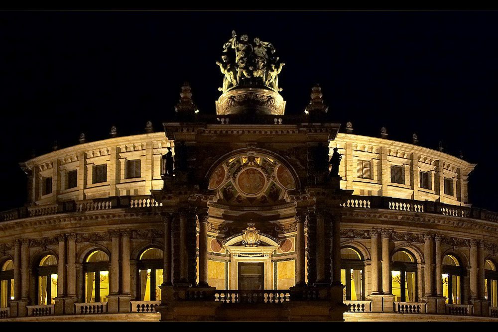 [ Semperoper - Dresden ]