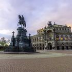 Semperoper im Sonnenuntergang