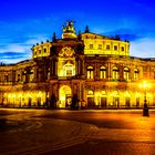 Semperoper nachts