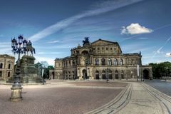 Semperoper von Außen