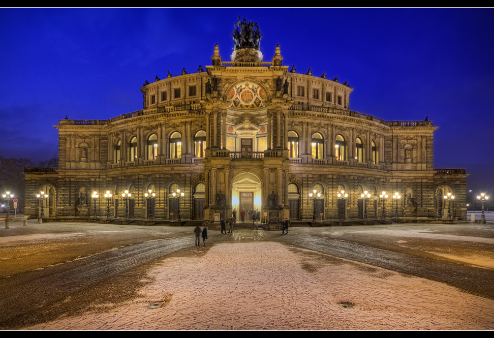 Semperoper@night 2