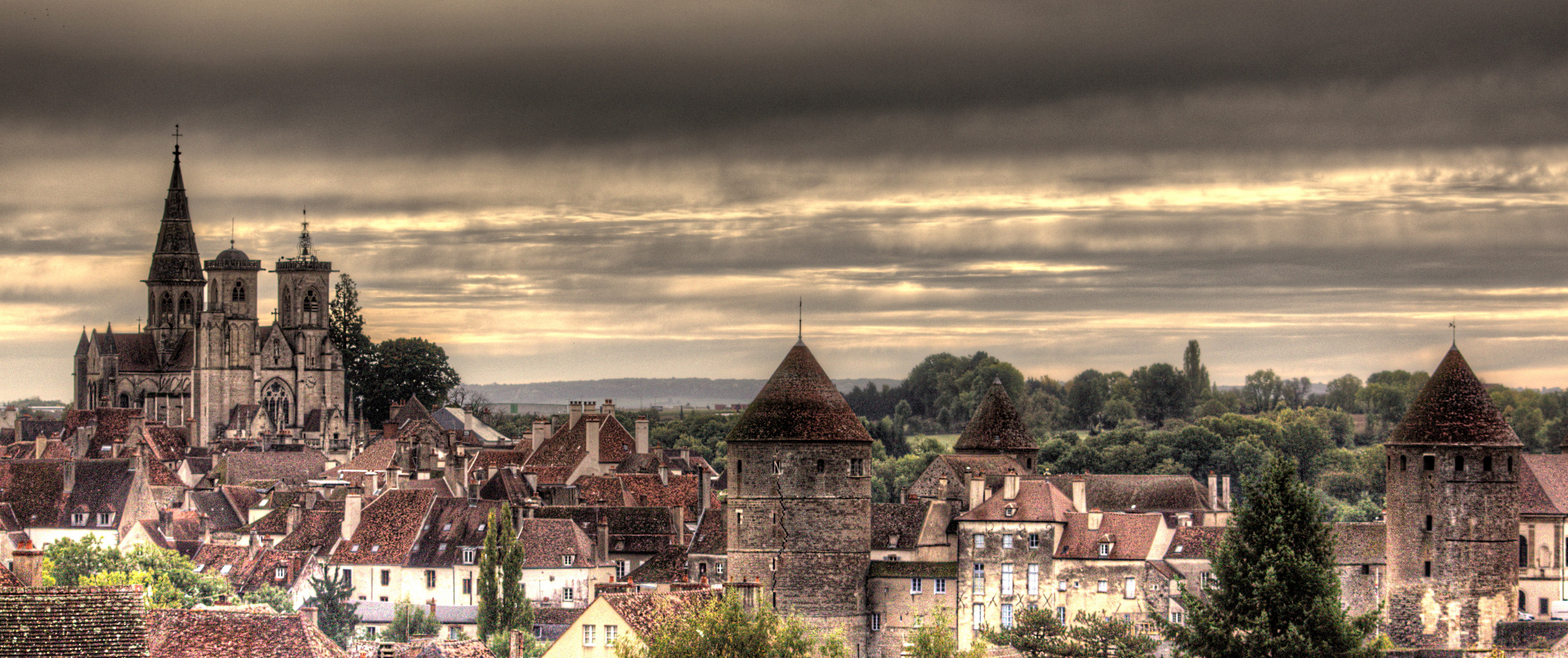 SEMUR EN AUXOIS