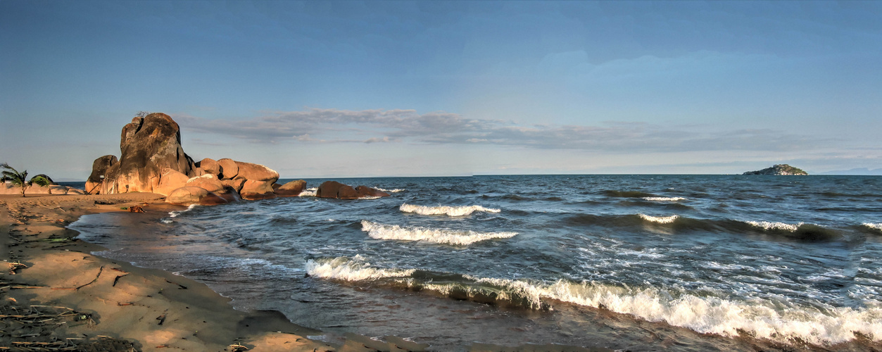 @ SENGA BAY, MALAWI LAKE, MALAWI, AFRICA