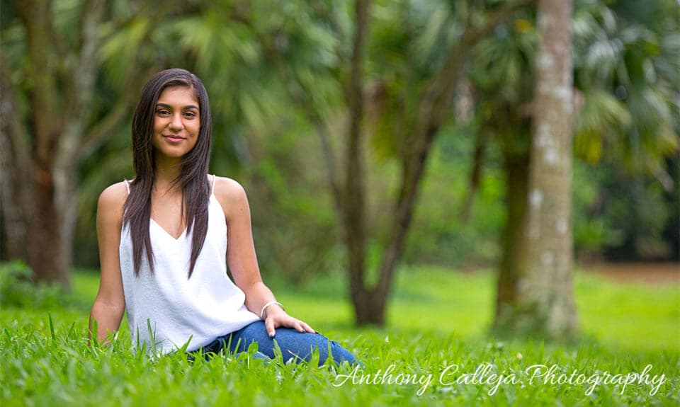 Senior Portraits Hoomaluhia Botanical Gardens, Kaneohe, Hawaii