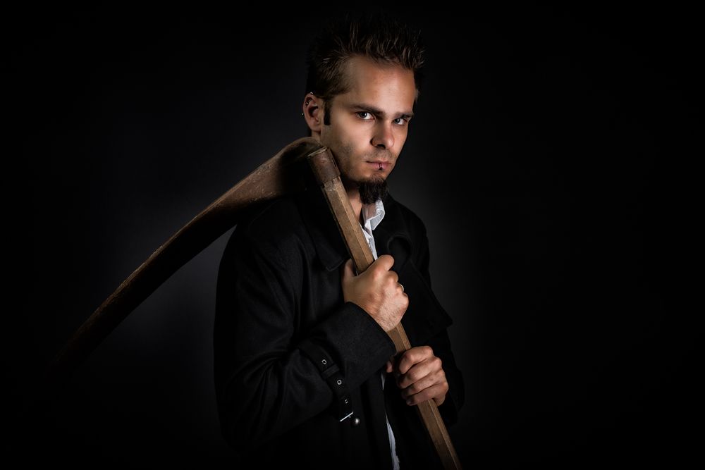 Sensenmann #2 Foto & Bild | people, studio, mann Bilder auf fotocommunity