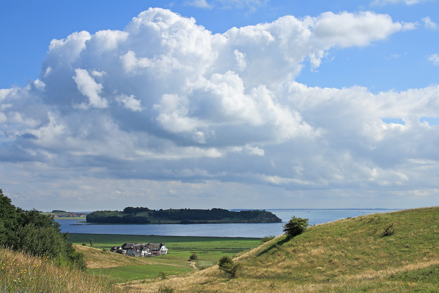 September-Wolken über Südost-Rügen (1)