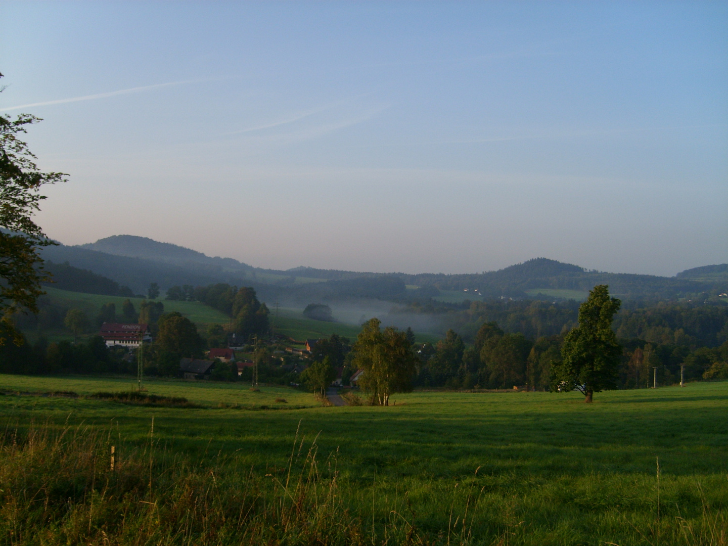 Septembermorgen bei Studeny im Luzicke Hory (Lausitzer Gebirge)
