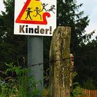 Serie deutsche Gemütlichkeit - Achtung! Kinder!