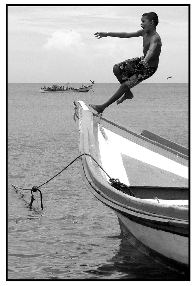 Serie Saltos en Margarita, hijos de pescadores 2