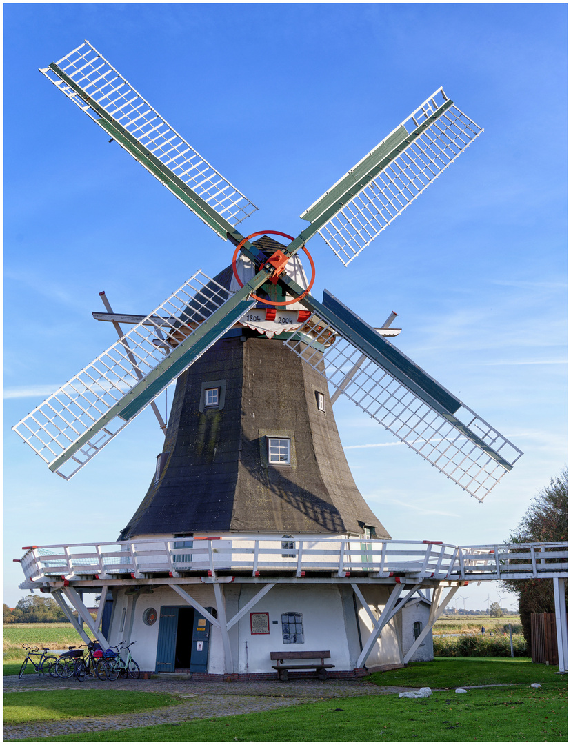 Seriemer Mühle „De goede Verwagting“ in der Herbstsonne Foto & Bild